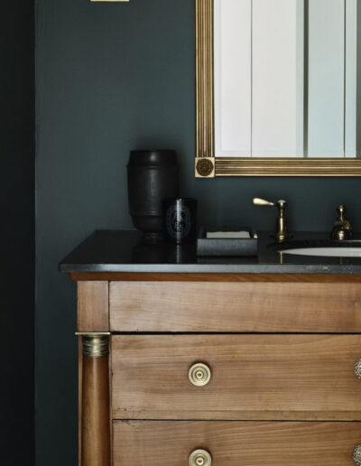 Empire Commode