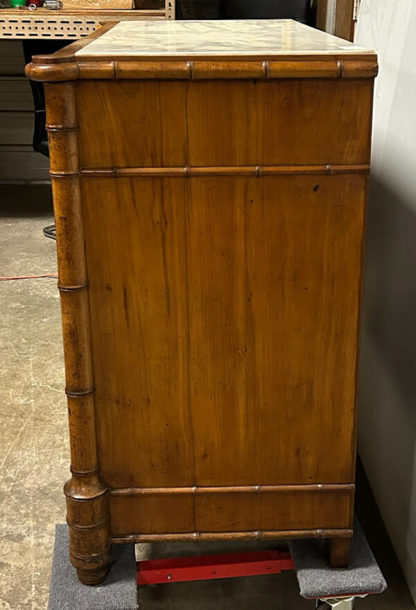 Bamboo Commode